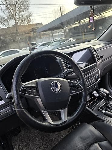 жили манжера: Ssangyong Rexton: 2019 г., 2.2 л, Внедорожник — 6