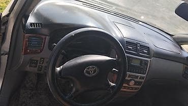 чайзер цена: Toyota Avensis Verso: 2002 г., 2 л, Механика, Дизель, Минивэн — 5