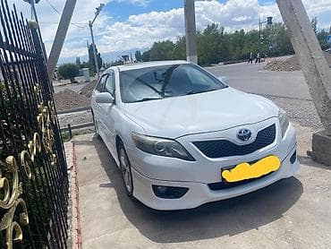 2 8: Toyota Camry: 2010 г., 2.5 л, Автомат, Бензин, Седан — 2