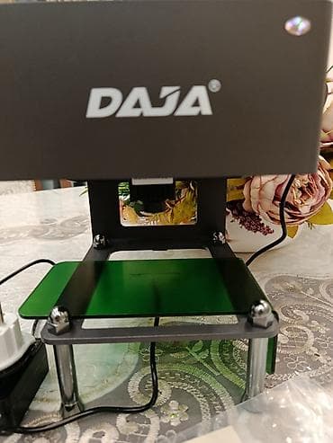 Настольный лазерный гравер DAJA Описание: - Компактный настольный