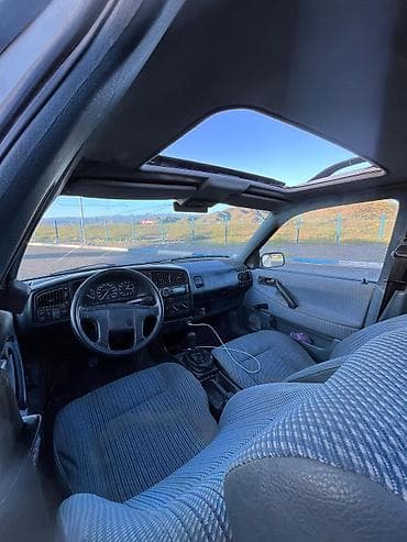 Транспорт: Volkswagen Passat Variant: 1992 г., 1.8 л, Механика, Бензин, Универсал — 4