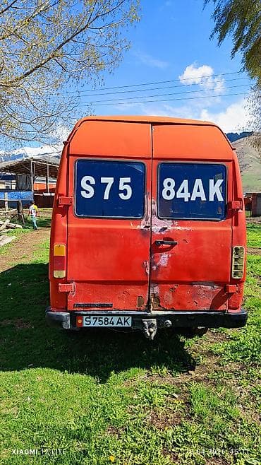 т2 транспортер: Mercedes-Benz T1: 1991 г., 3 л, Ручные, Дизель, Фургон — 3