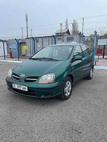 Nissan Almera Tino: 2000 г., 1.8 л, Механика, Бензин, Минивэн