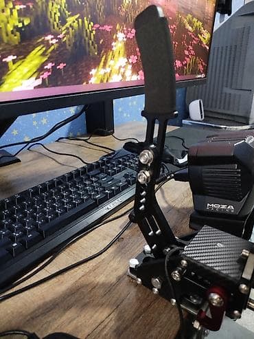 rdx:  игровой руль moza r3 + третья педаль (SR-P Lite Clutch Pedal) + — 5