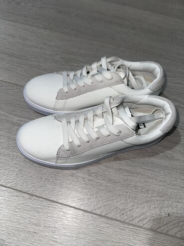 белорусская обувь для проблемных ног бишкек: 1. Белые кеды: новые, надела один раз, но не подошел размер (38, но — 4