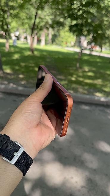 iphone 12 pro max цена бишкек бу: IPhone 17 Pro Max, Б/у, 1 ТБ, 100 % — 5
