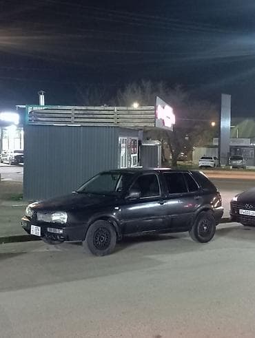 талас гостиница: Volkswagen Golf: 1994 г., 1.8 л, Ручные, Бензин, Хэтчбэк — 2