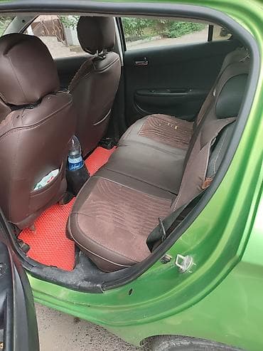 Унаа сатуу: Hyundai i20: 2010 г., 1.4 л, Автомат, Бензин, Хетчбек — 4