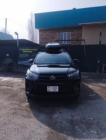Toyota Highlander: 2019 г., 3.5 л, Автомат, Бензин, Кроссовер
