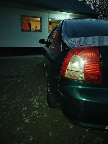 трава газон: Kia Spectra: 2003 г., Ручные, Бензин, Седан — 3