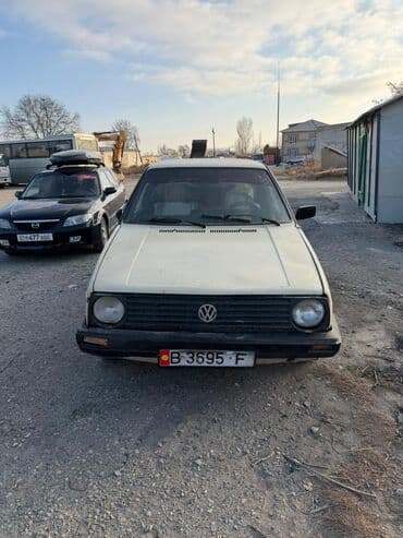 машина кузов: Volkswagen Golf: 1983 г., 1.3 л, Механика, Бензин, Хэтчбэк — 5