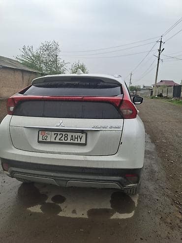 chrysler 300c: Mitsubishi Eclipse: 2019 г., 1.5 л, Автомат, Бензин, Кроссовер — 5