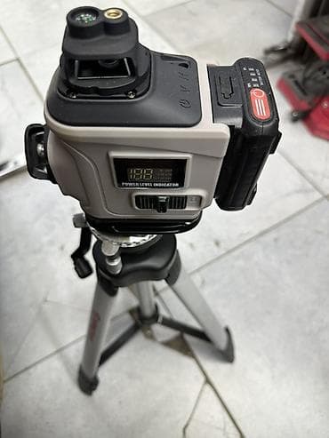 led lampa: Лазерный нивелир на штативе - Самовыравнивающийся лазерный уровень с — 1