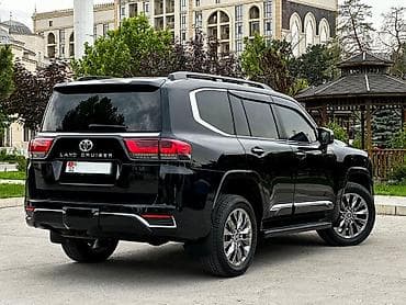 нх 300: Toyota Land Cruiser: 2024 г., 3.5 л, Автомат, Бензин, Внедорожник — 5