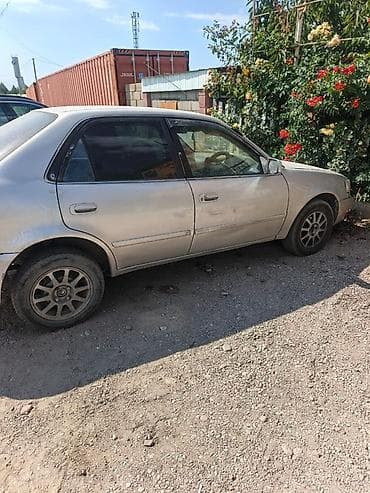 corolla 2004: Срочно продаю TOYTA COROLLA серебристого цвета каробка автомат на — 1