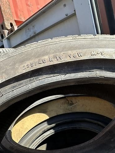 r19: Шины 235 / 40 / R 19, Лето, Б/у, Комплект, Легковые, Continental — 4