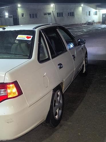 Daewoo Nexia: 2011 г., 1.5 л, Механика, Бензин, Седан — 5