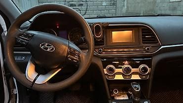 альфард 2009: Hyundai Elantra: 2019 г., 2 л, Автомат, Бензин, Седан — 8