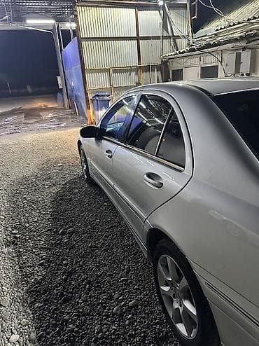 sur ron: Mercedes-Benz C-Class: 2001 г., 2.2 л, Механика, Седан — 4