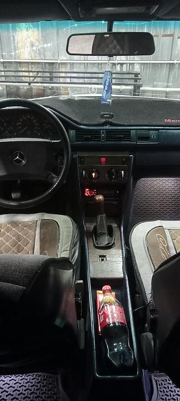 обшивки 124: Mercedes-Benz W124: 1986 г., 2.3 л, Механика, Бензин, Седан — 9