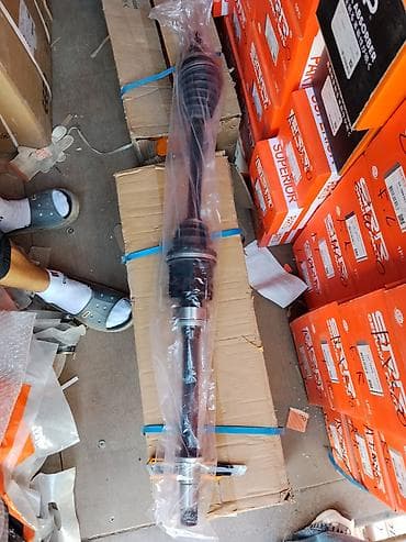 Приводной вал (C.V. Axle) EEP для Toyota Sienna 3.3L - Производитель