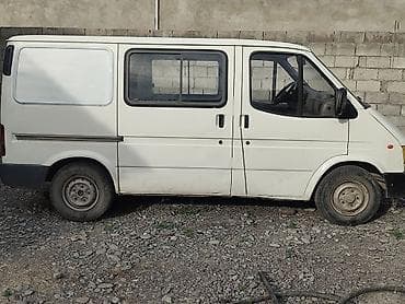 солярка сатылат: Жеңил жүк ташуучу унаа, Ford, Колдонулган — 4