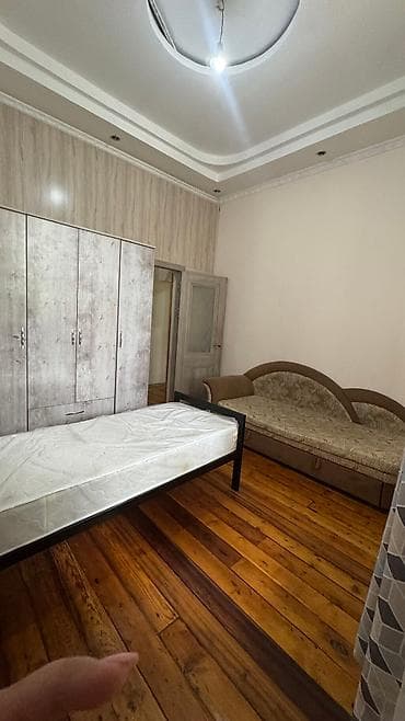 квартира сточный бишкек: 2 комнаты, Собственник, С подселением, С мебелью частично — 1