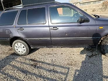 бампер тойота виш бишкек: Volkswagen Golf: 1995 г., Кол менен иштөөчү, Универсал — 2