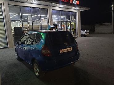 богаж фит: Honda Fit: 2001 г., 1.3 л, Механика, Бензин, Хэтчбэк — 4