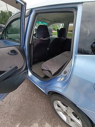 бензанасос на фит: Honda Fit: 2001 г., 1.3 л, Вариатор, Бензин — 7