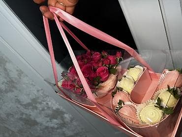 клубника в шоколаде цена бишкек: Клубника в шоколаде на заказ S- 9шт -990с М-12шт -1290с L- 20шт - — 2