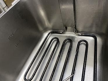 Кухонные плиты и варочные поверхности: Фритюрница 11л+11л (670х450х350мм; 220В; 5KBT) Установка настольная — 2