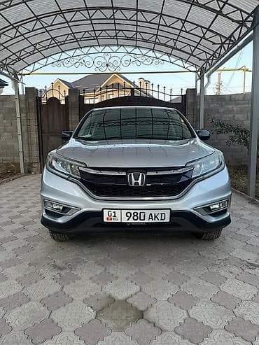 Honda CR-V: 2016 г.