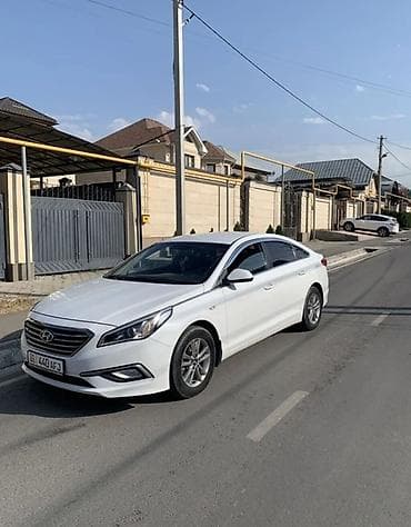 рассрочка без первоначального взноса: Hyundai Sonata: 2016 г., 2 л, Автомат, Газ, Седан — 3
