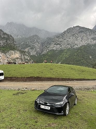 crv 1: Toyota Corolla: 2020 г., 1.8 л, Вариатор, Гибрид, Седан — 1