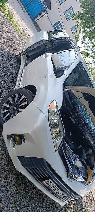 bmw e: Toyota Sienna: 2018 г., 3.5 л, Автомат, Бензин, Минивэн — 4