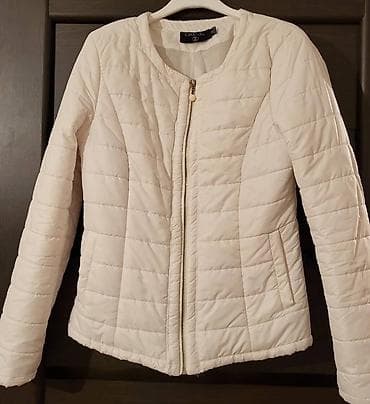 coco chanel: 🎀CHANEL КУРТКА ДЕМИ РАЗМЕР- XL - 700 СОМ. 🎀ПЛАЩ- S,M -700 СОМ 🎀КОФТА — 3