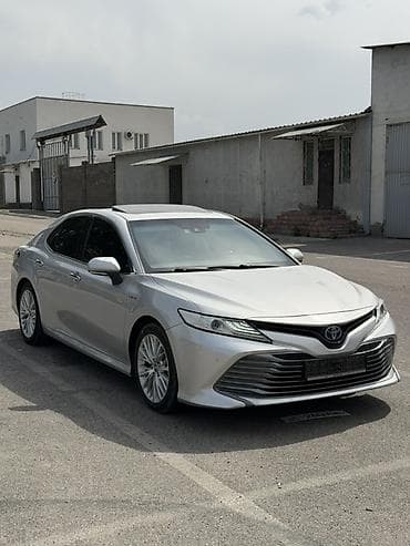 таёта 30: Toyota Camry: 2018 г., 2.5 л, Гибрид, Седан — 1