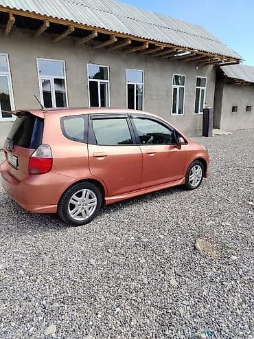 Унаа сатуу: Honda Fit: 2008 г., 1.5 л, Автомат, Бензин, Хетчбек — 1