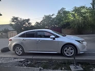 prius v: Toyota Levin: 2020 г., 1.8 л, Вариатор, Гибрид, Седан — 2