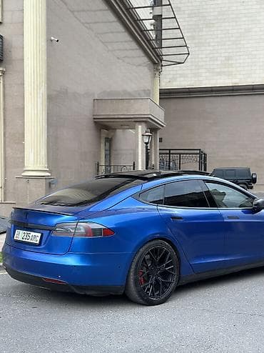 авто машина в расрочку: Tesla Model S: 2015 г., Автомат, Электромобиль, Хэтчбэк — 6