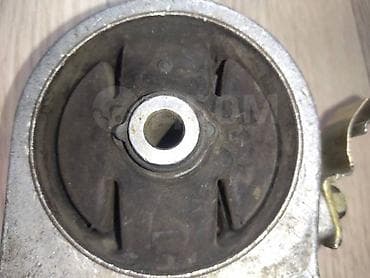 galant: Подушка мотора Mitsubishi 1999 г., Б/у, Оригинал, Япония — 4