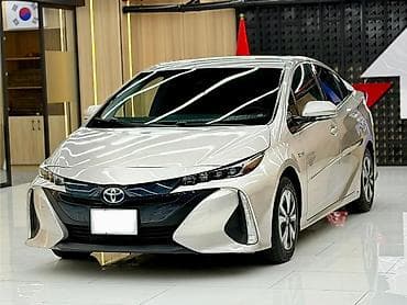 prius: Toyota Prius: 2018 г., 1.8 л, Автомат, Электромобиль, Лифтбек — 2