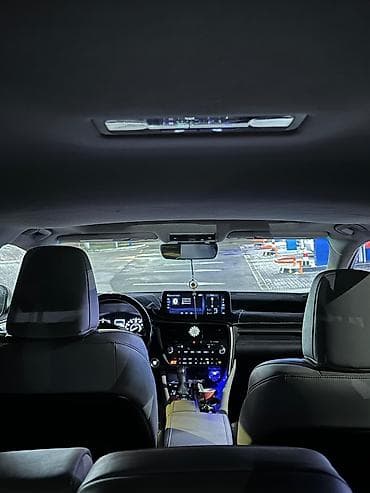 Lexus RX: 2021 г., 3.5 л, Автомат, Бензин, Кроссовер — 5