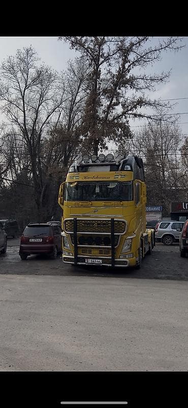 audu a4: Тягач, Volvo, 2017 г., Без прицепа — 3