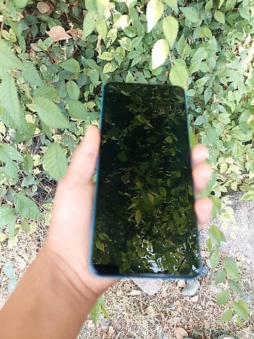 смарт часы с поддержкой сим карты: Xiaomi, 12, Б/у, 128 ГБ, цвет - Синий, 1 SIM, 2 SIM, eSIM — 3