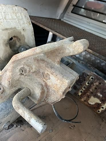 ролик: Фаркоп Для грузовых авто — 2