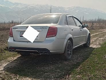 Chevrolet Lacetti: 2004 г., 1.8 л, Ручные, Бензин, Седан
