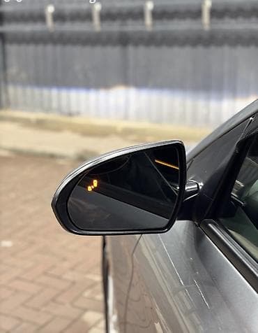 90: Hyundai Elantra: 2019 г., 2 л, Автомат, Бензин, Седан — 8