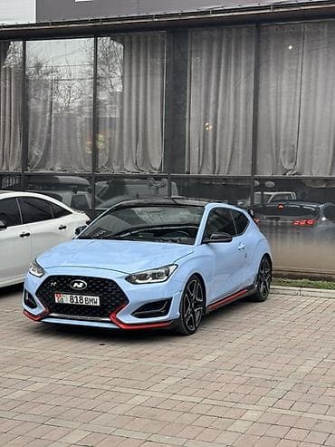 Hyundai Veloster: 2019 г., 2 л, Ручные, Бензин, Хэтчбэк at lalafo.kg Hyundai Veloster: 2019 г., 2 л, Ручные, Бензин, Хэтчбэк